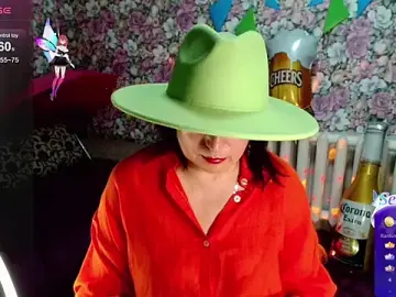 Julia-ru  live sex cam