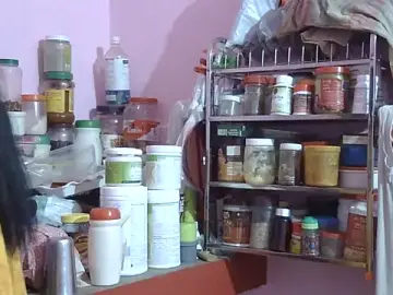 Pooja-suman  live sex cam