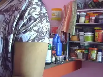 Pooja-suman  live sex cam