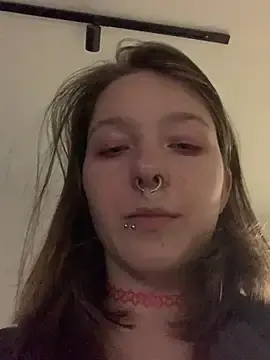 VesnaCrystal  live sex cam