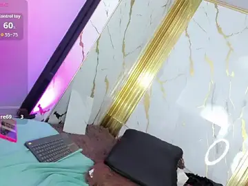 Dianamilf  live sex cam