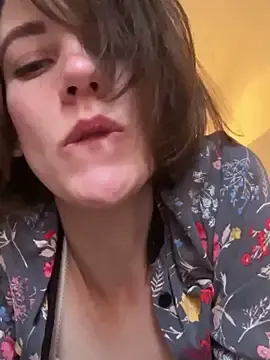 Kamorana  live sex cam