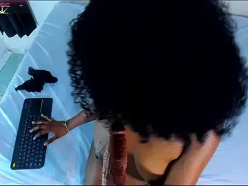 TAYRA_CASTLE  live sex cam