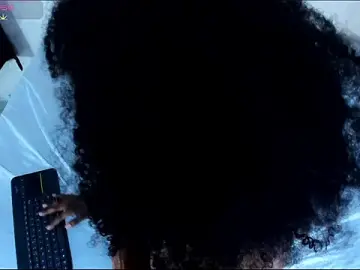 TAYRA_CASTLE  live sex cam