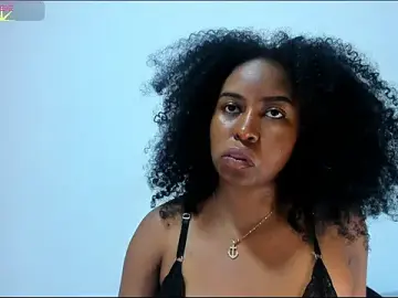 TAYRA_CASTLE  live sex cam
