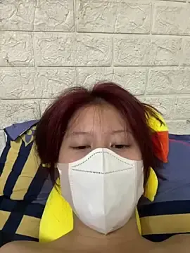 Zionlyly  live sex cam