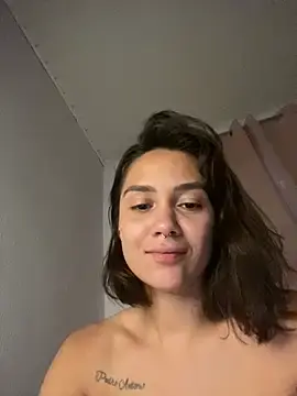 Carolsapequinha  live sex cam