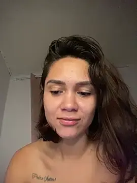Carolsapequinha  live sex cam
