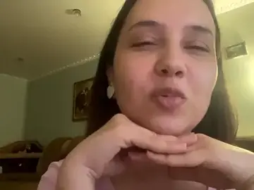 KeriAholt  live sex cam