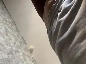 KeriAholt  live sex cam
