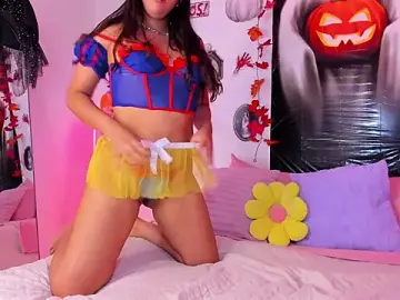 Emily__walker  live sex cam