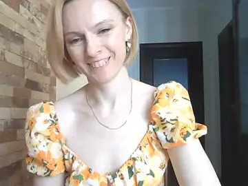 AdelleLovee_  live sex cam