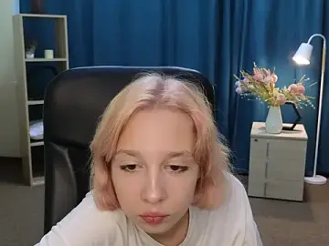 AnnitaVindiola  live sex cam