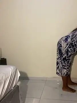 Cardiebae89  live sex cam