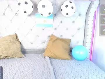 Elizabeth_Evans1  live sex cam