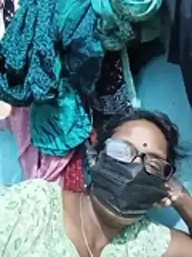 Sujahot  live sex cam