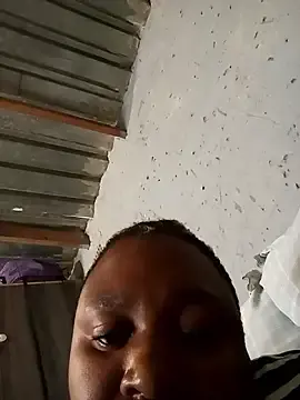 Chubbie_doll  live sex cam