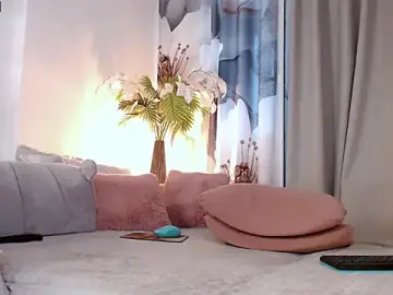 Heyleybbgirl  live sex cam