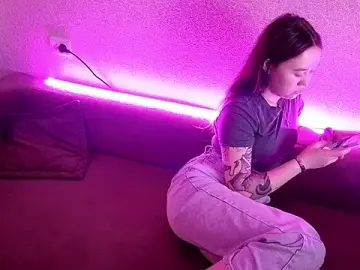 BabySweet001  live sex cam