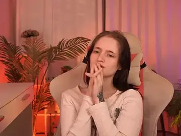 EffieLilium  live sex cam