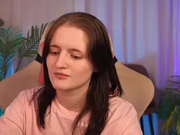 EffieLilium  live sex cam