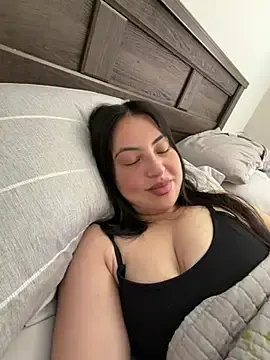 JanessaAfterDark  live sex cam
