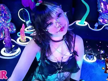 LaytonBox  live sex cam