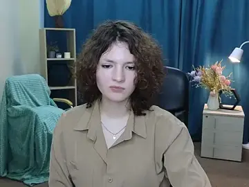 MargieLovering  live sex cam