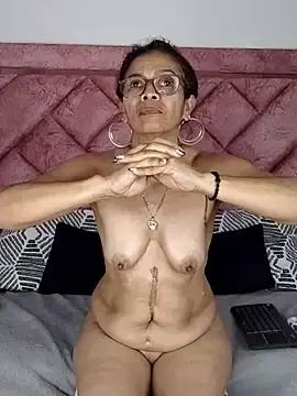 Merybeks  live sex cam