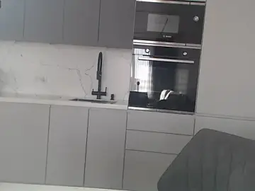Miss_KissKiss7  live sex cam