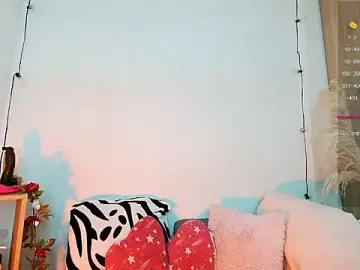 Miaa_dust  live sex cam