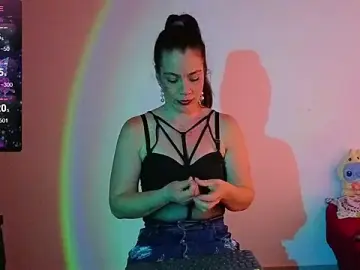 Shaira_white  live sex cam