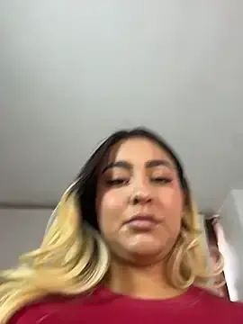 Elina_Hills  live sex cam