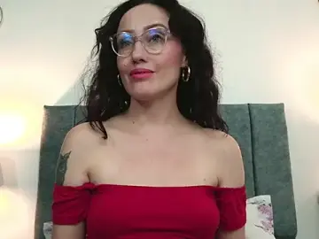 IberianMoonMK  live sex cam