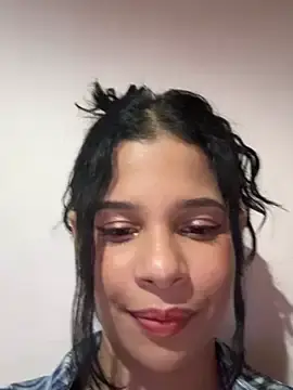 LadyAvalon  live sex cam