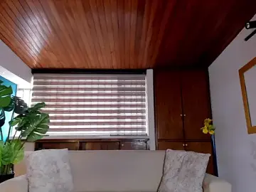 Lyssa_Muller  live sex cam