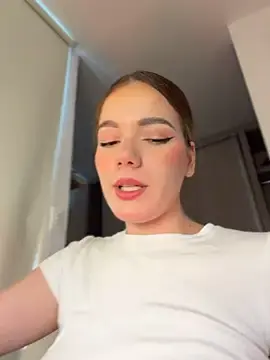 NicoleCut  live sex cam