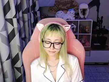 SaxonDibs  live sex cam