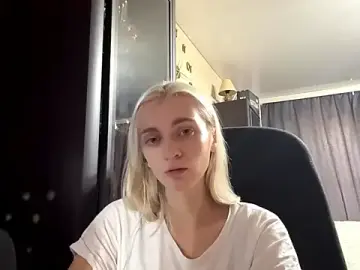 ShirleyBeavin  live sex cam