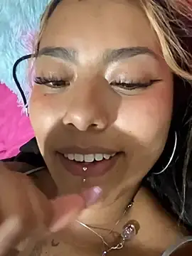 Katta_ossa  live sex cam