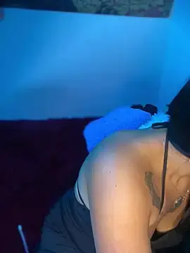 Katta_ossa  live sex cam