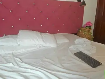 Kittyrosse1  live sex cam