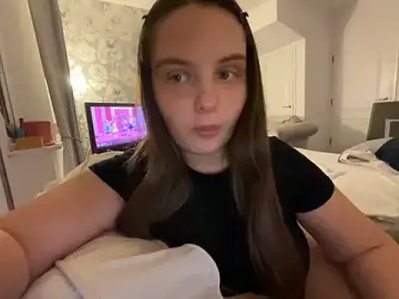 PregnantEllaxx  live sex cam