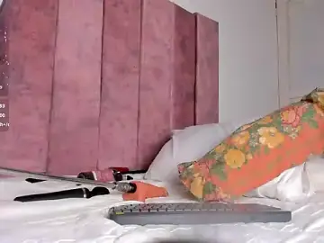 Sophia-Gomezz  live sex cam