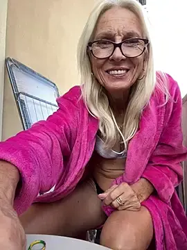 Adella13  live sex cam