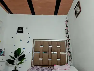 Kendall-ewers  live sex cam