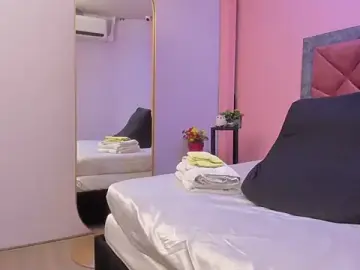 Mia_milff  live sex cam