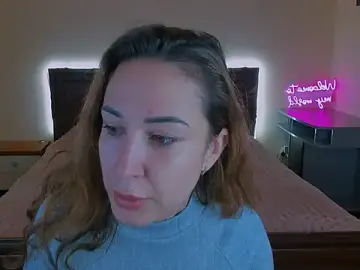 Wise_ava  live sex cam