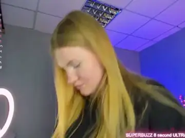 AshleyJoness  live sex cam