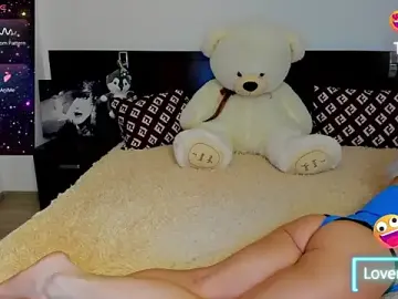 Hanna_Becrett17  live sex cam